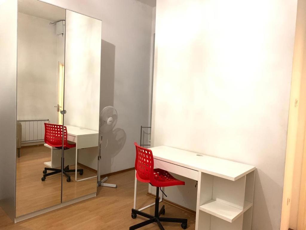 Astoria Metro Apartment Budapest Eksteriør billede